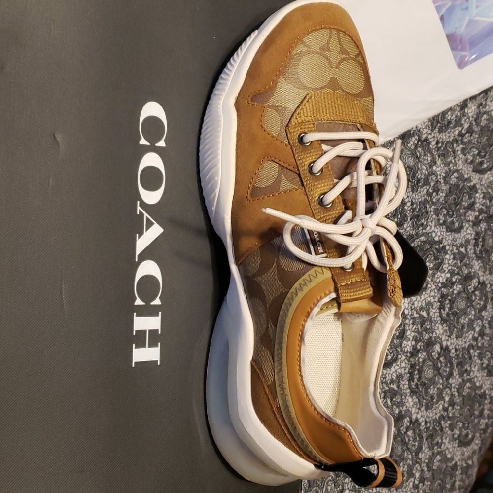 Coach Signature shoes